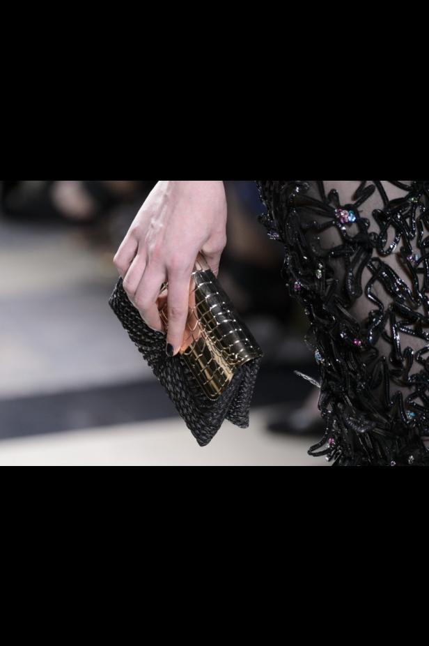 مجموعة Giorgio Armani Prive للأزياء الراقية لشتاء 2018 !