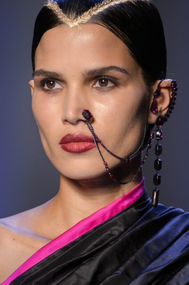 مجموعة "جان بول غوتييه" للهوت كوتور لخريف 2017