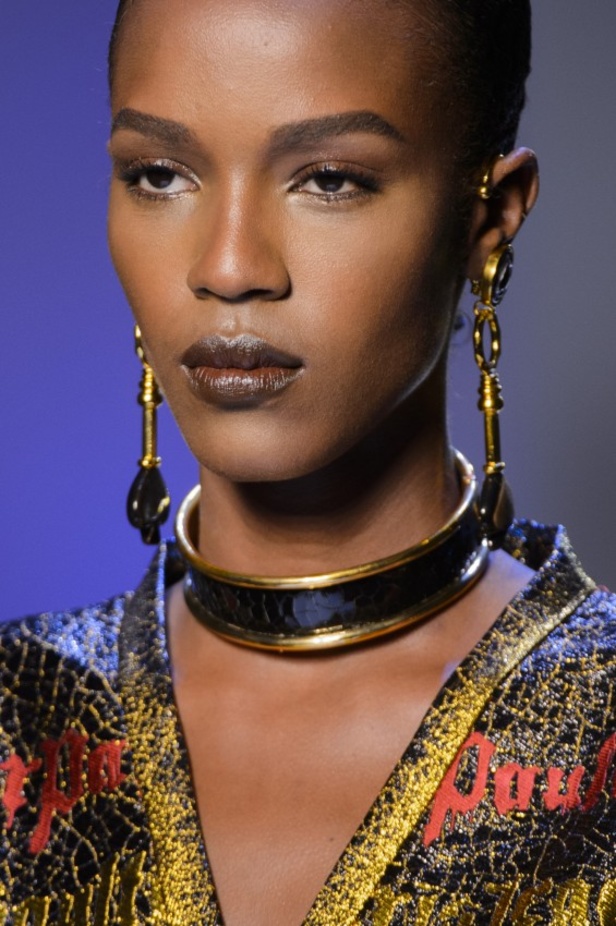 مجموعة "جان بول غوتييه" للهوت كوتور لخريف 2017