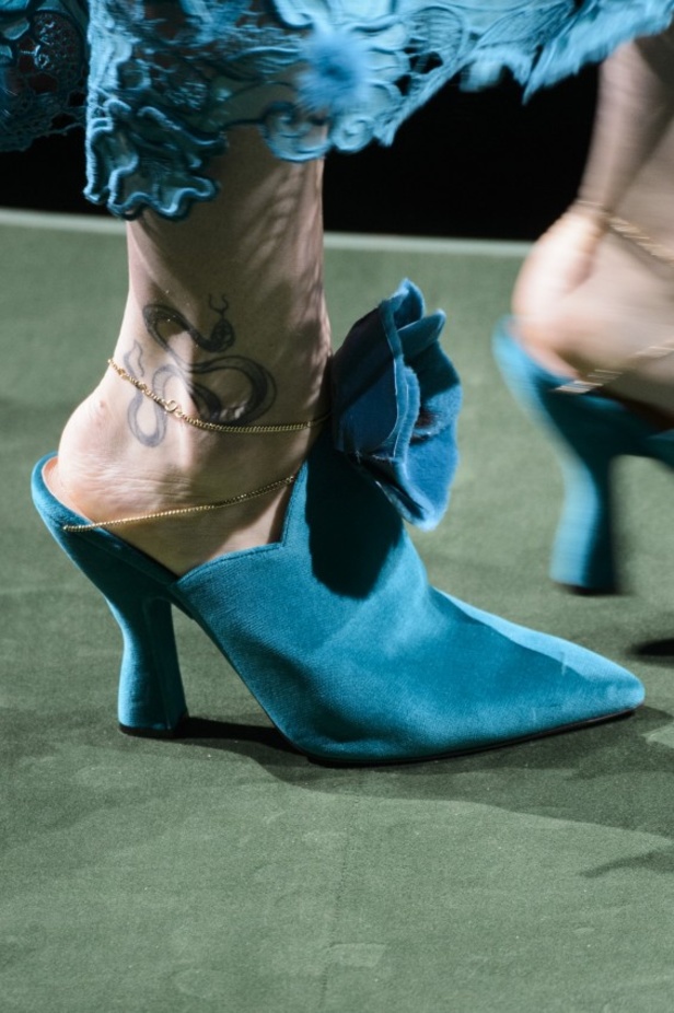 مجموعة Fendi من الألبسة الفاخرة لخريف وشتاء 2017