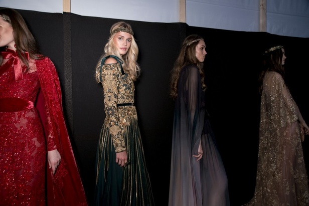 مجموعة ايلي صعب الملكية ضمن أسبوع الموضة في باريس 