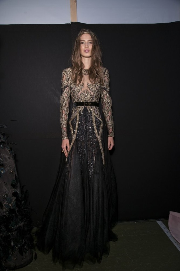 مجموعة ايلي صعب الملكية ضمن أسبوع الموضة في باريس 