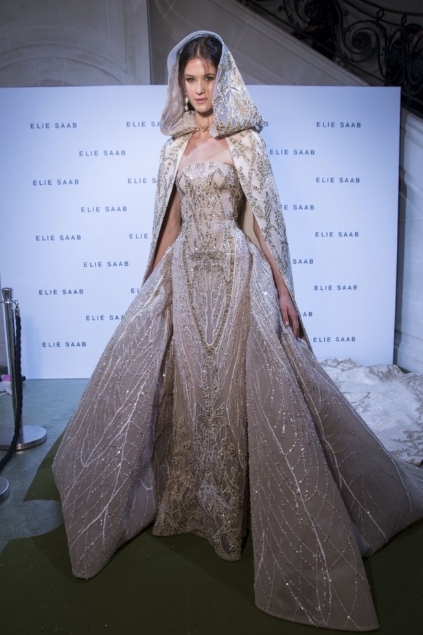 مجموعة ايلي صعب الملكية ضمن أسبوع الموضة في باريس 