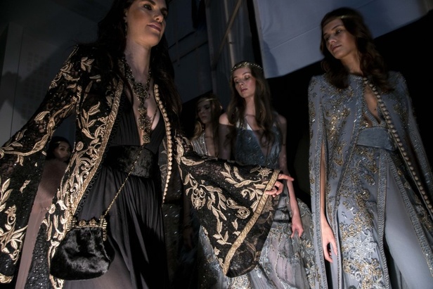 مجموعة ايلي صعب الملكية ضمن أسبوع الموضة في باريس 