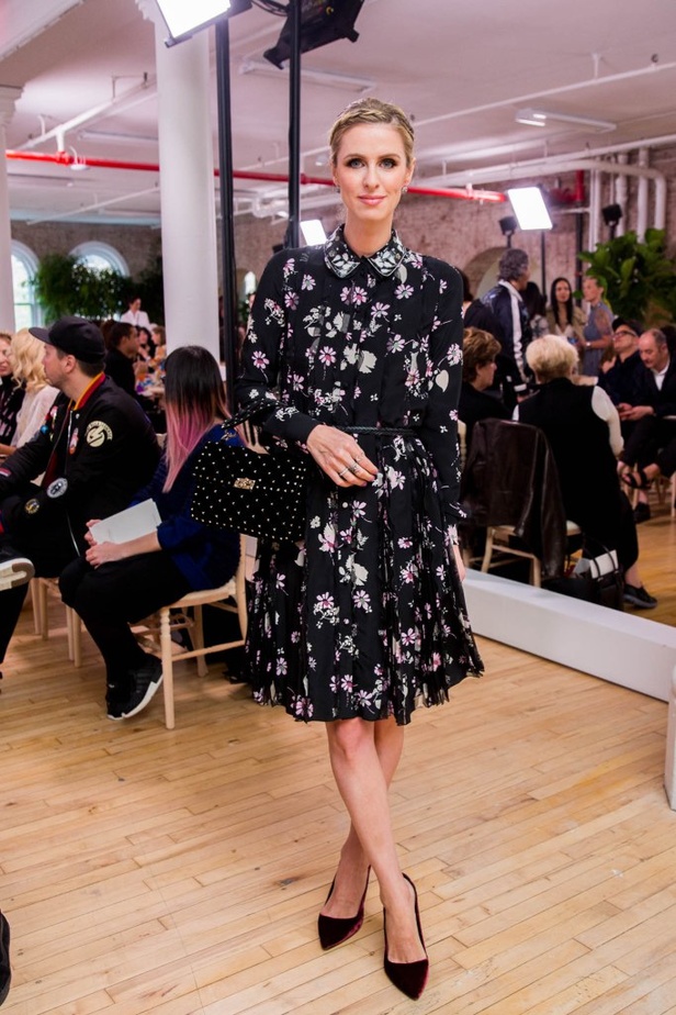 بالصور مجموعة ازياء فالنتينو ريزورت 2018