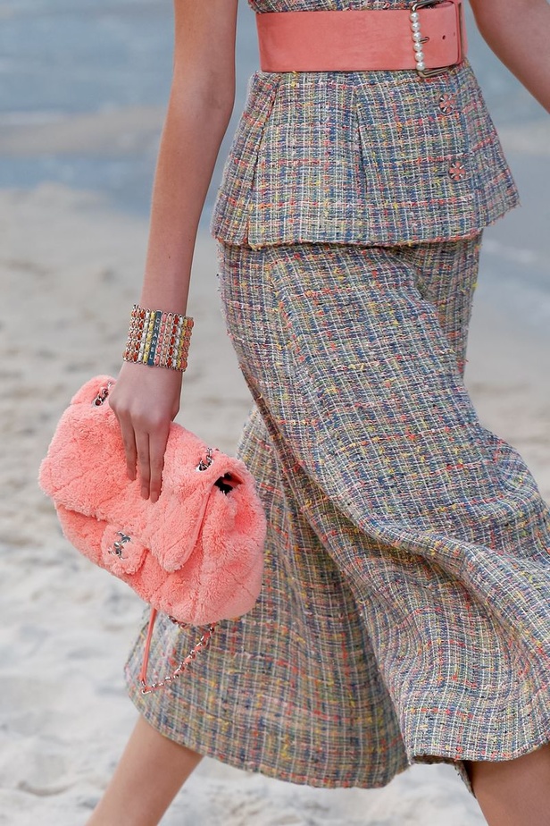 عرض أزياء "شانيل" Chanel لربيع وصيف 2019 !