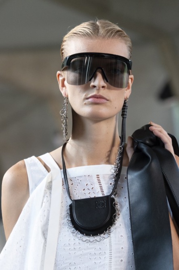 عرض أزياء Loewe لربيع وصيف 2019