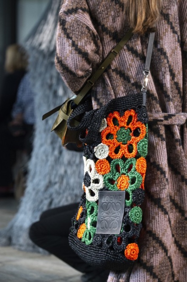 عرض أزياء Loewe لربيع وصيف 2019