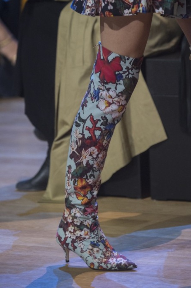 مجموعة ايلي صعب لموسم ربيع وصيف 2019