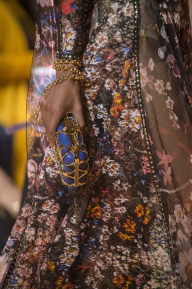 مجموعة ايلي صعب لموسم ربيع وصيف 2019