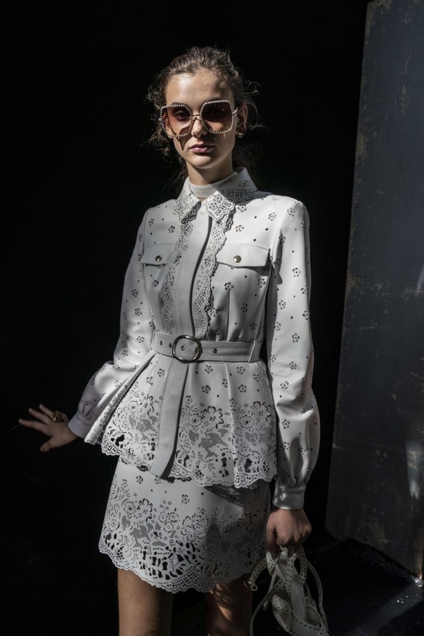 مجموعة ايلي صعب لموسم ربيع وصيف 2019