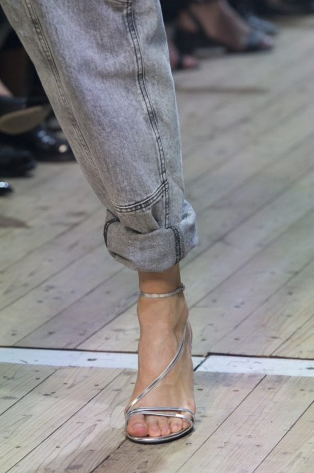 مجموعة أزياء إيزابيل ماران لربيع وصيف 2019 