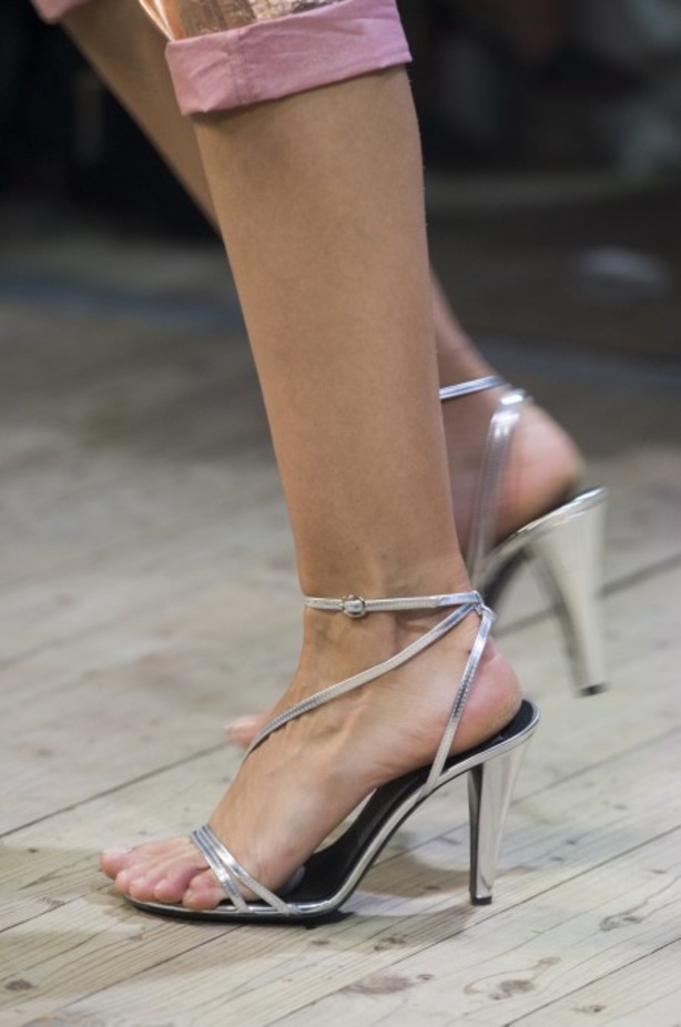 مجموعة أزياء إيزابيل ماران لربيع وصيف 2019 