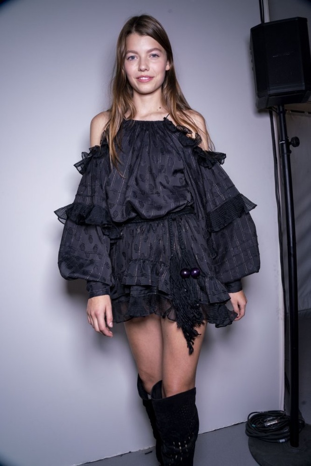 مجموعة أزياء إيزابيل ماران لربيع وصيف 2019 