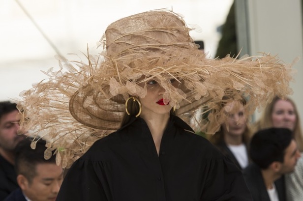 مجموعة فالنتينو لموسم ربيع وصيف 2019