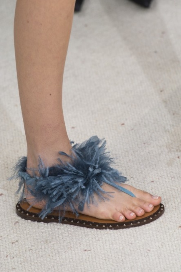 مجموعة فالنتينو لموسم ربيع وصيف 2019