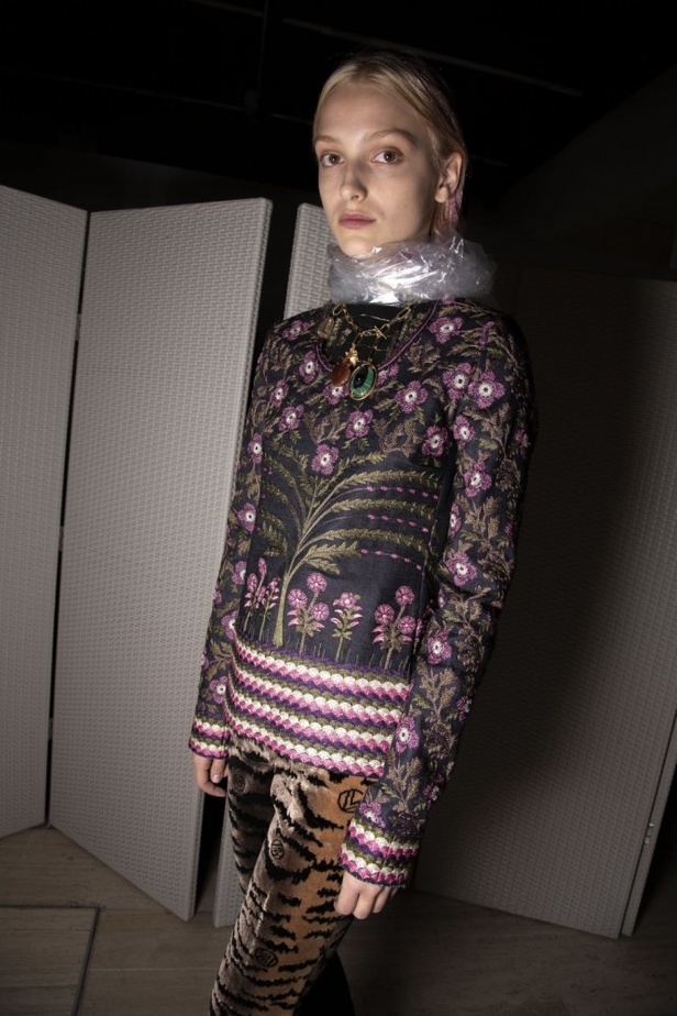 مجموعة  Giambattista Valli لربيع وصيف 2019