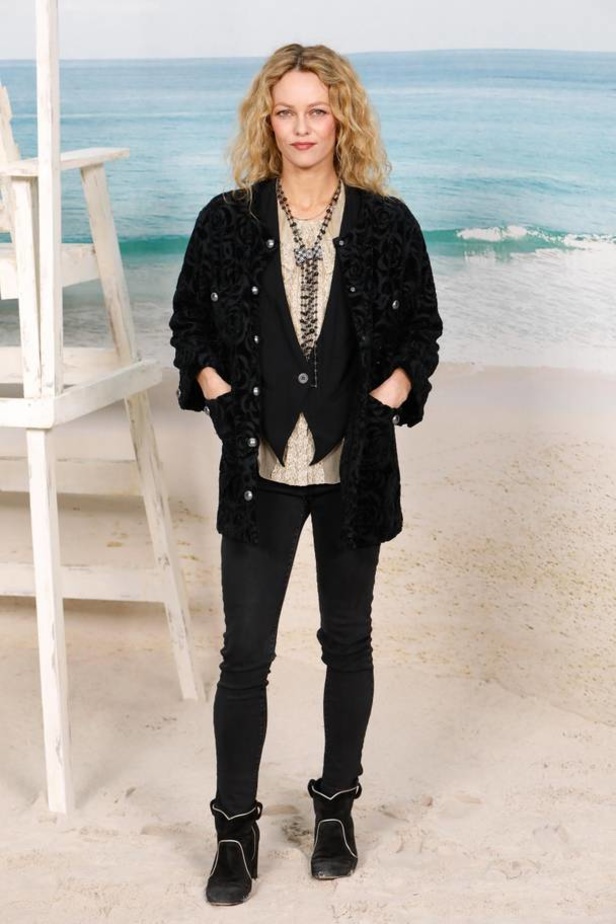 عرض أزياء "شانيل" Chanel لربيع وصيف 2019 !