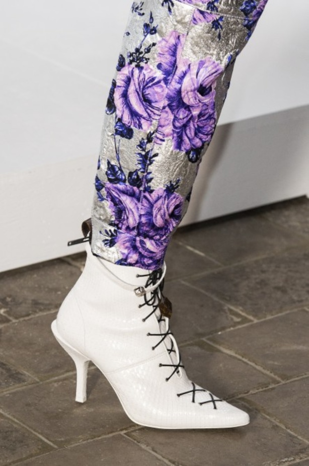 مجموعة فريدة ومميّزة من دار Louis Vuitton لربيع وصيف 2019