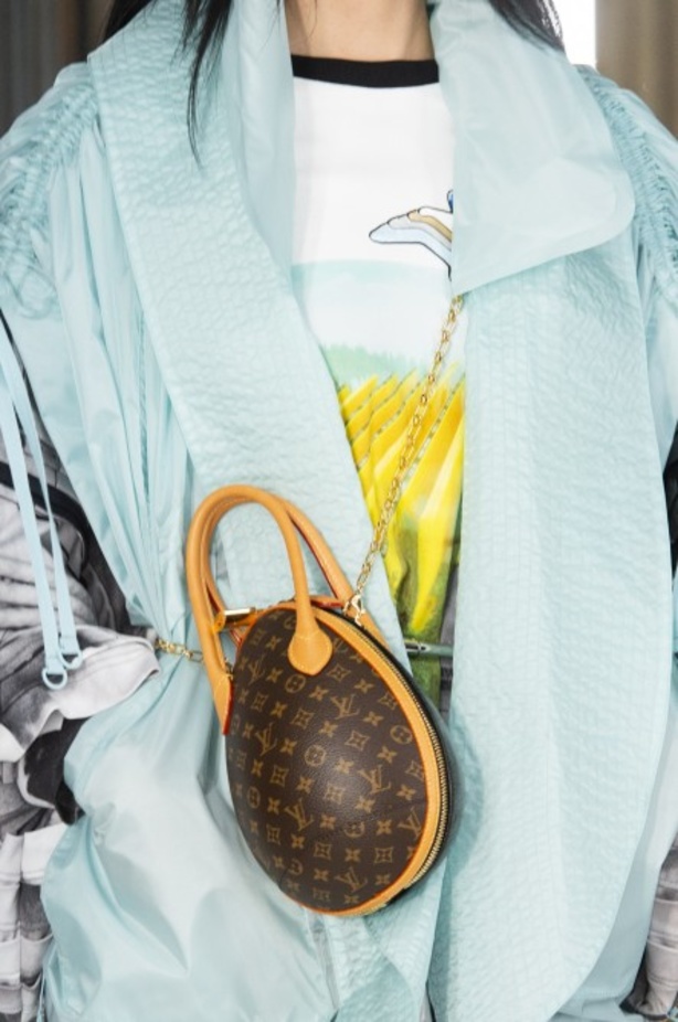 مجموعة فريدة ومميّزة من دار Louis Vuitton لربيع وصيف 2019