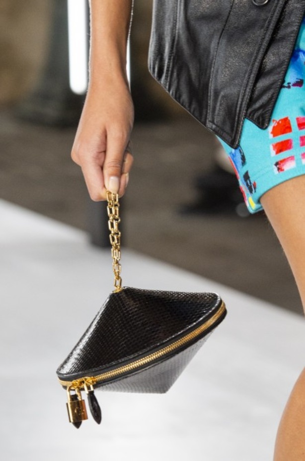 مجموعة فريدة ومميّزة من دار Louis Vuitton لربيع وصيف 2019