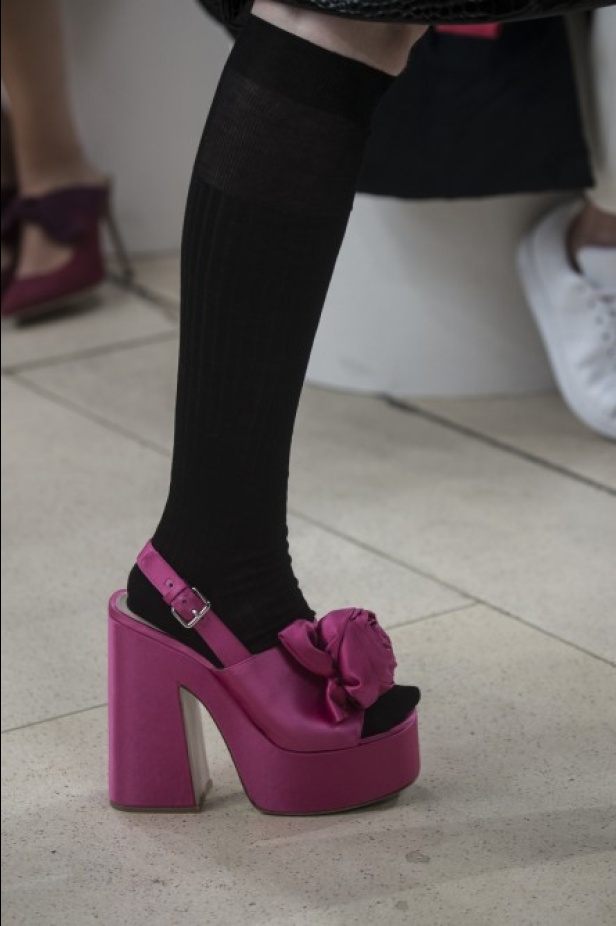 عرض Miu Miu للألبسة الجاهزة لربيع 2019