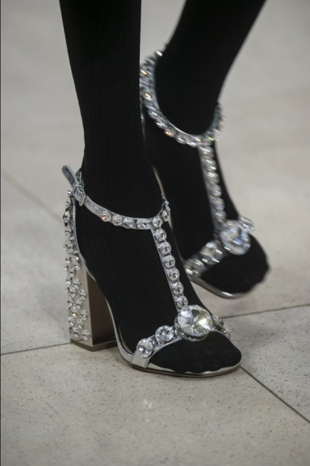 عرض Miu Miu للألبسة الجاهزة لربيع 2019