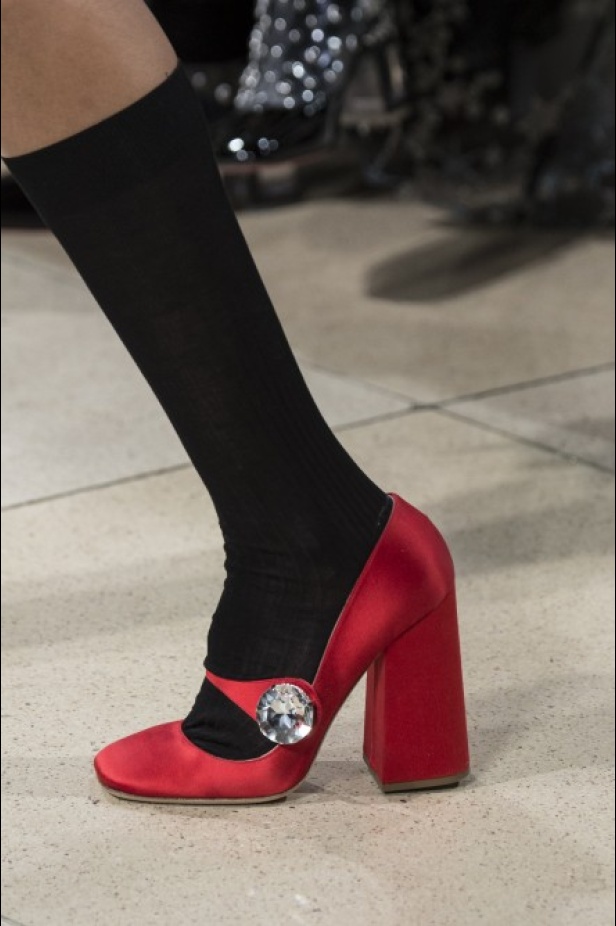 عرض Miu Miu للألبسة الجاهزة لربيع 2019