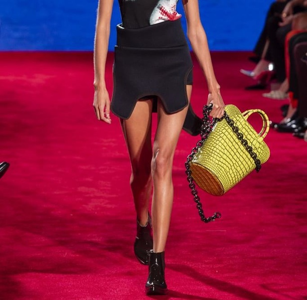 مجموعة كالفن كلاين لربيع وصيف 2019