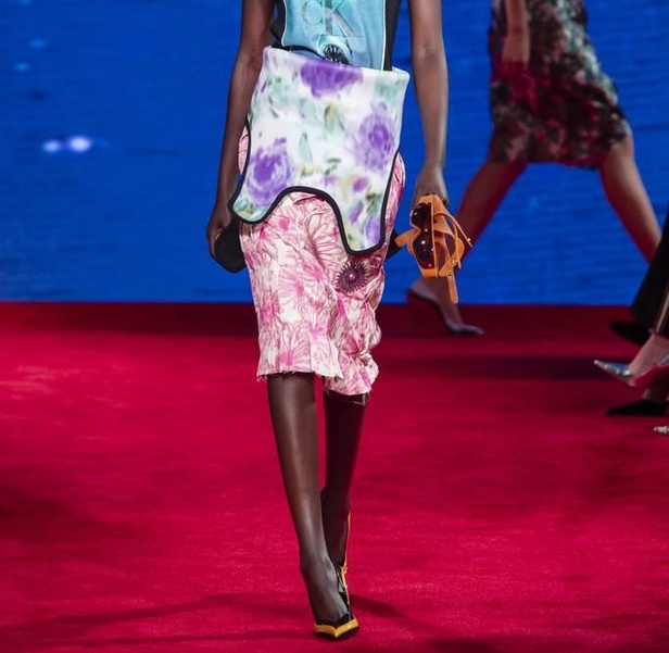 مجموعة كالفن كلاين لربيع وصيف 2019