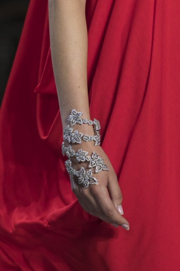 مجموعة Naeem Khan لربيع وصيف 2019