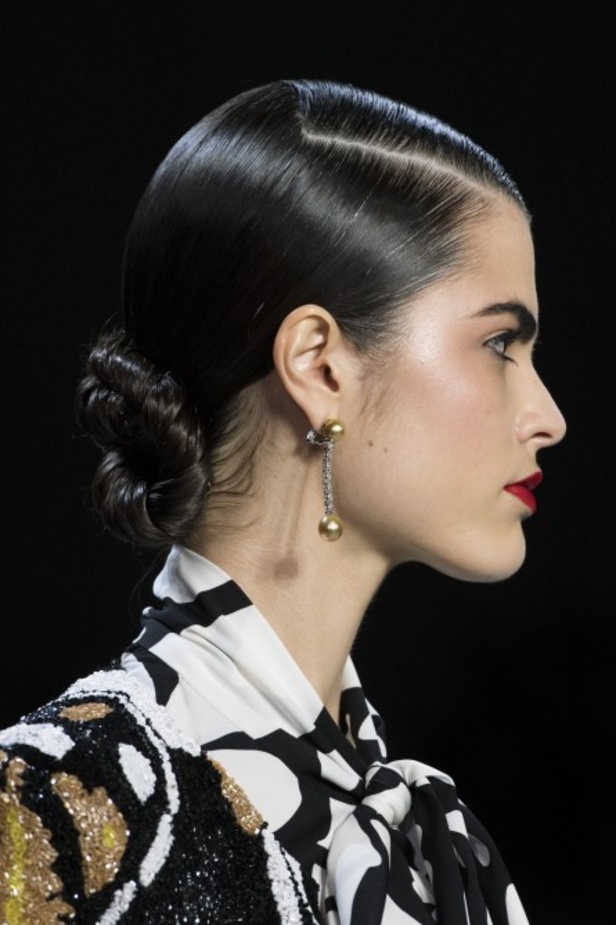 مجموعة Naeem Khan لربيع وصيف 2019