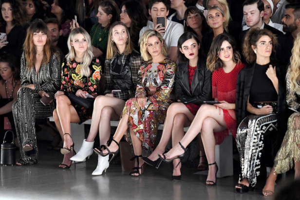 مجموعة Naeem Khan لربيع وصيف 2019