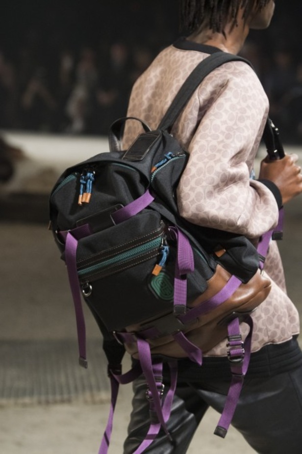 عرض ازياء كوتش لموسم ربيع وصيف 2019