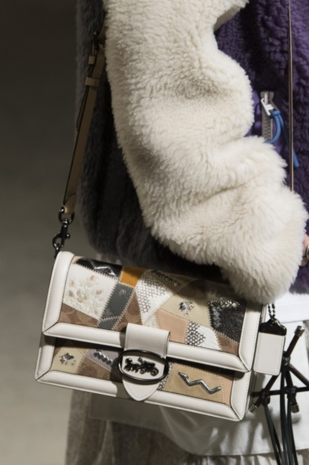 عرض ازياء كوتش لموسم ربيع وصيف 2019