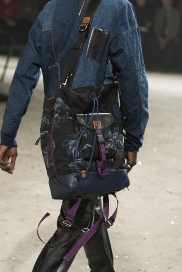 عرض ازياء كوتش لموسم ربيع وصيف 2019