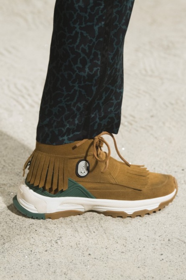 عرض ازياء كوتش لموسم ربيع وصيف 2019