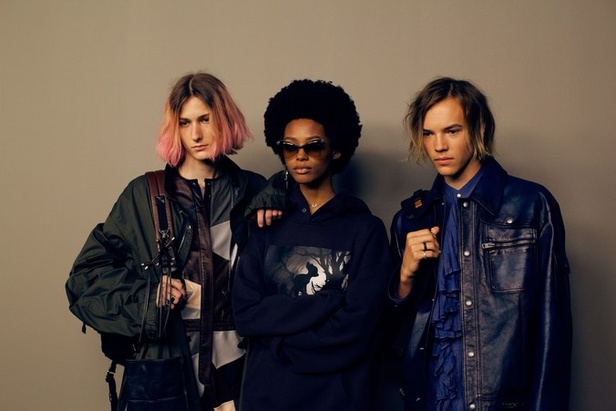 عرض ازياء كوتش لموسم ربيع وصيف 2019