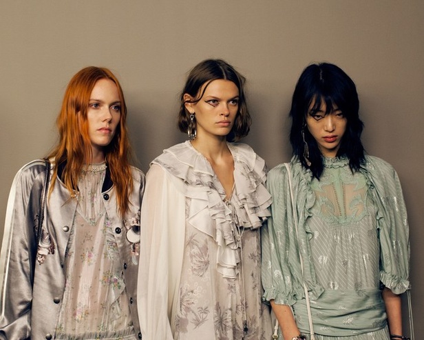 عرض ازياء كوتش لموسم ربيع وصيف 2019