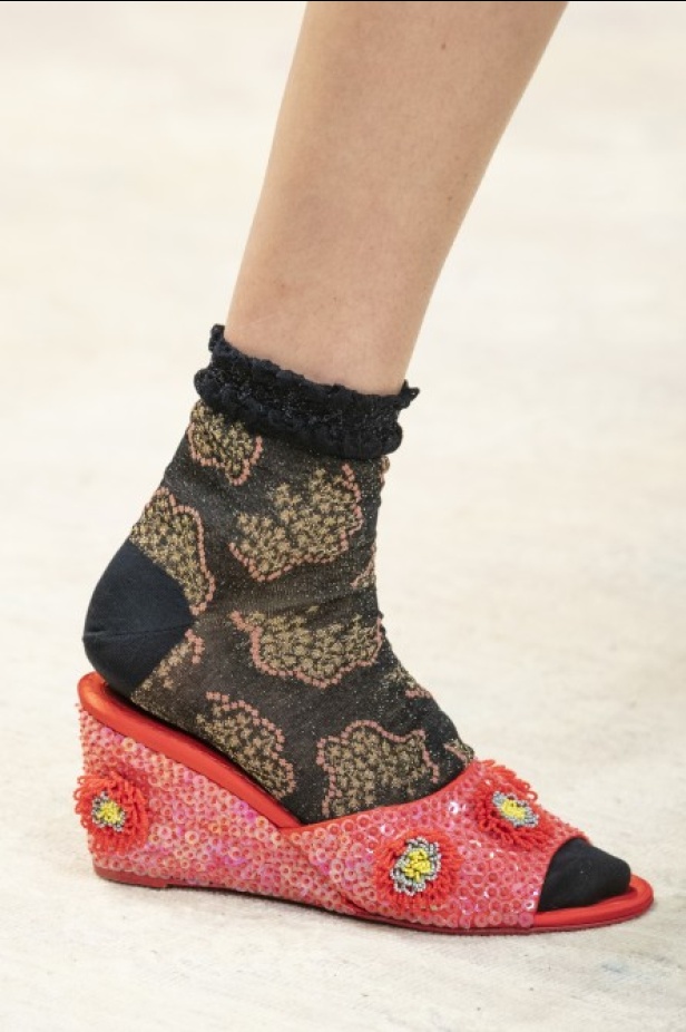 مجموعة Anna Sui للألبسة الجاهزة لربيع 2019