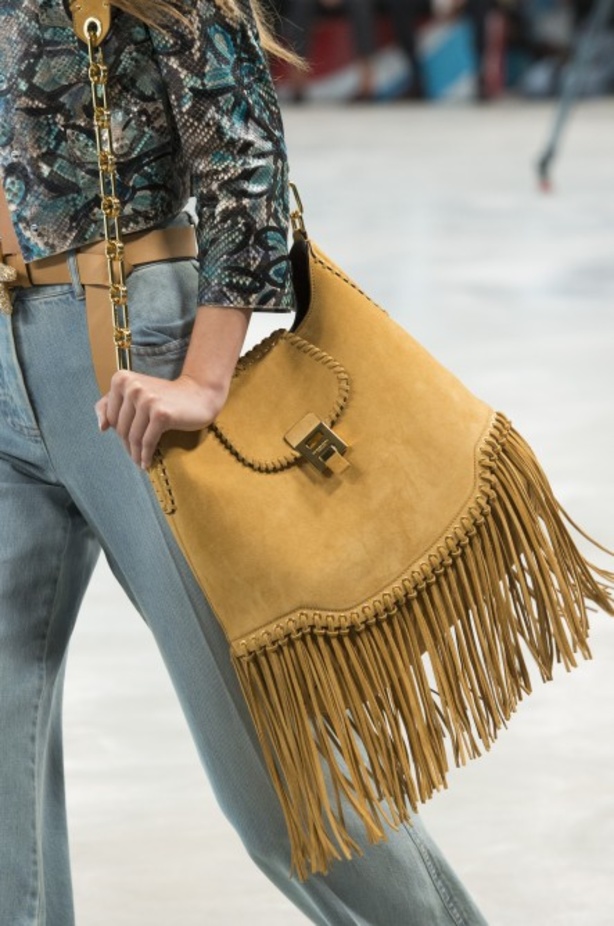 مجموعة مايكل كورس للألبسة الجاهزة لربيع 2019