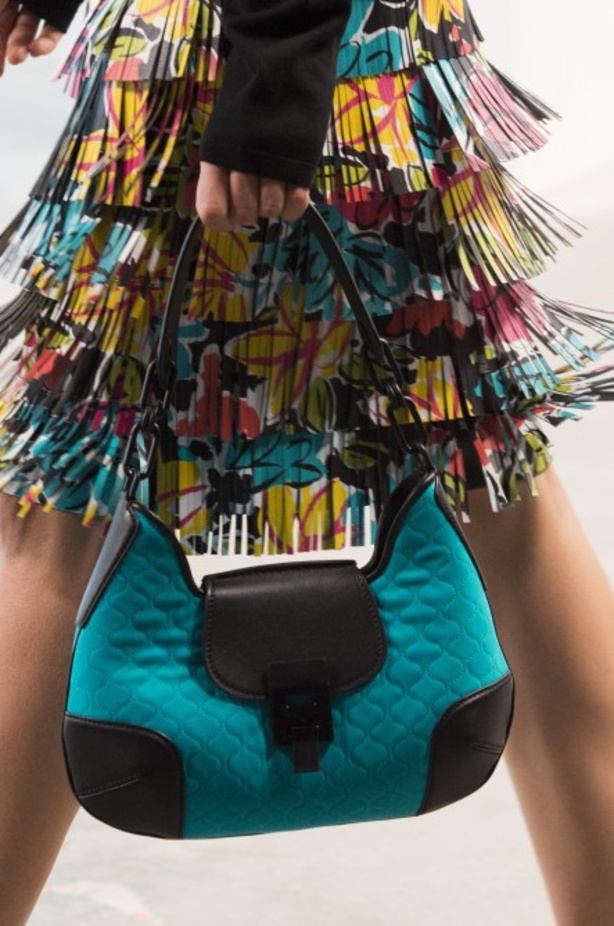 مجموعة مايكل كورس للألبسة الجاهزة لربيع 2019