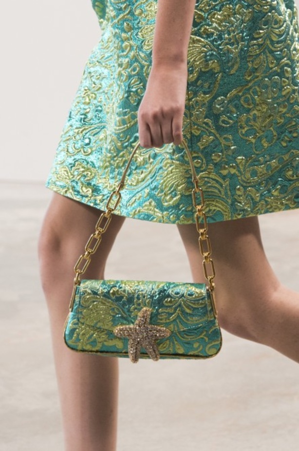 مجموعة مايكل كورس للألبسة الجاهزة لربيع 2019