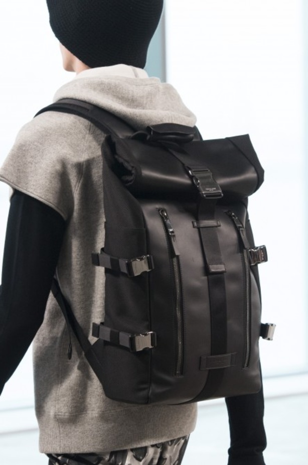 مجموعة مايكل كورس للألبسة الجاهزة لربيع 2019