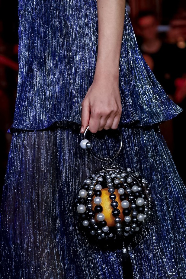عرض أزياء Peter Pilotto لربيع وصيف ٢٠١٩ !