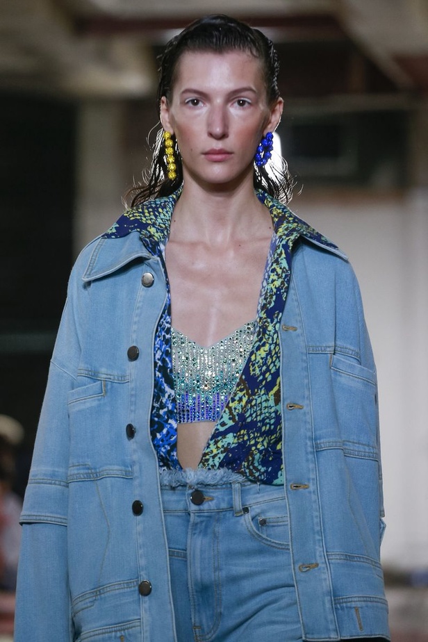 عرض أزياء House Of Holland لربيع ٢٠١٩ !