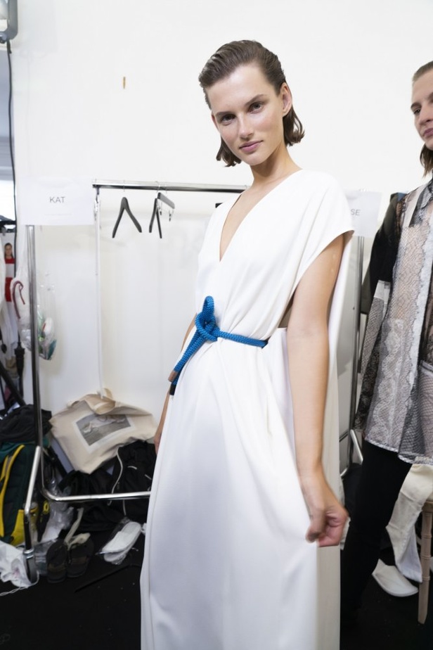 عرض ازياء فيكتوريا بيكهام لربيع وصيف 2019