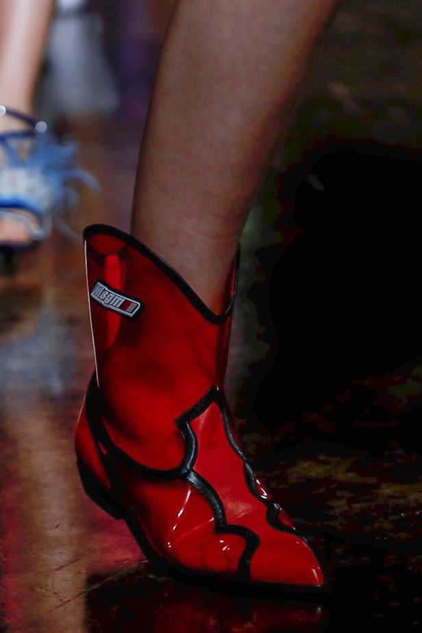 عرض أزياء MSGM لربيع وصيف ٢٠١٩ !