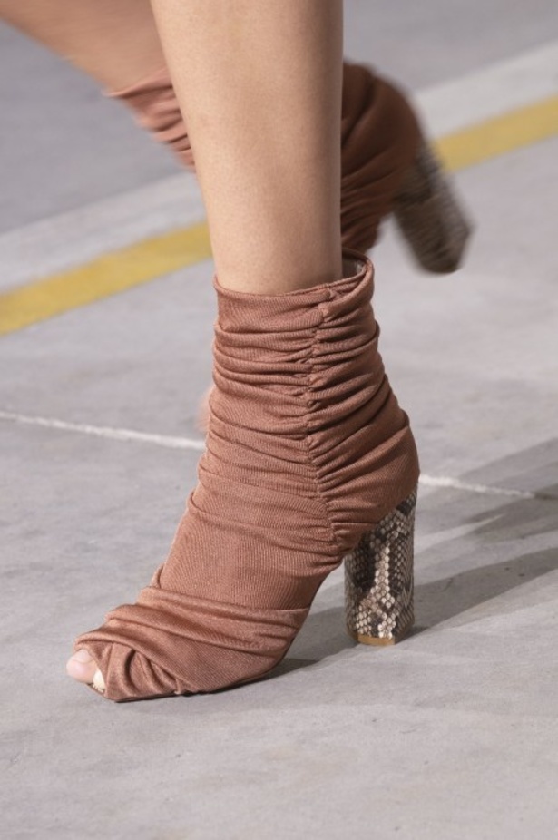 مجموعة Roberto Cavalli لربيع وصيف 2019