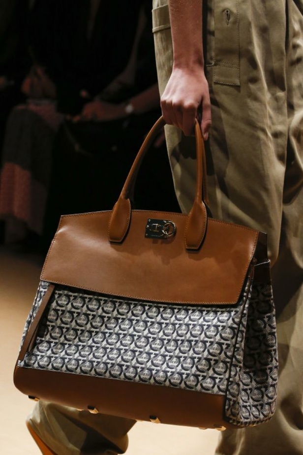 مجموعة سلفاتوري فيراغامو لموسم ربيع وصيف 2019